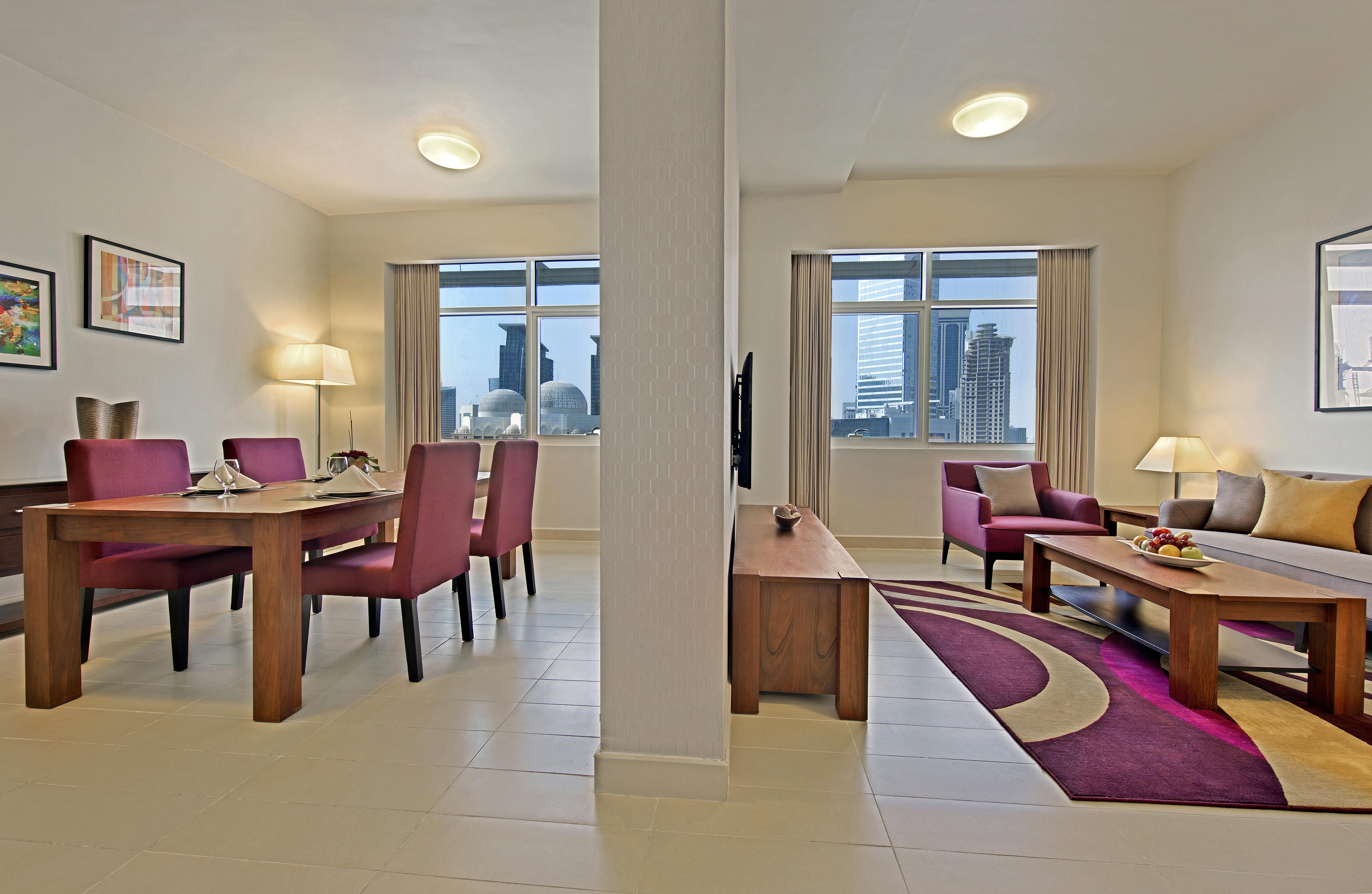 The Curve Hotel Doha Kültér fotó