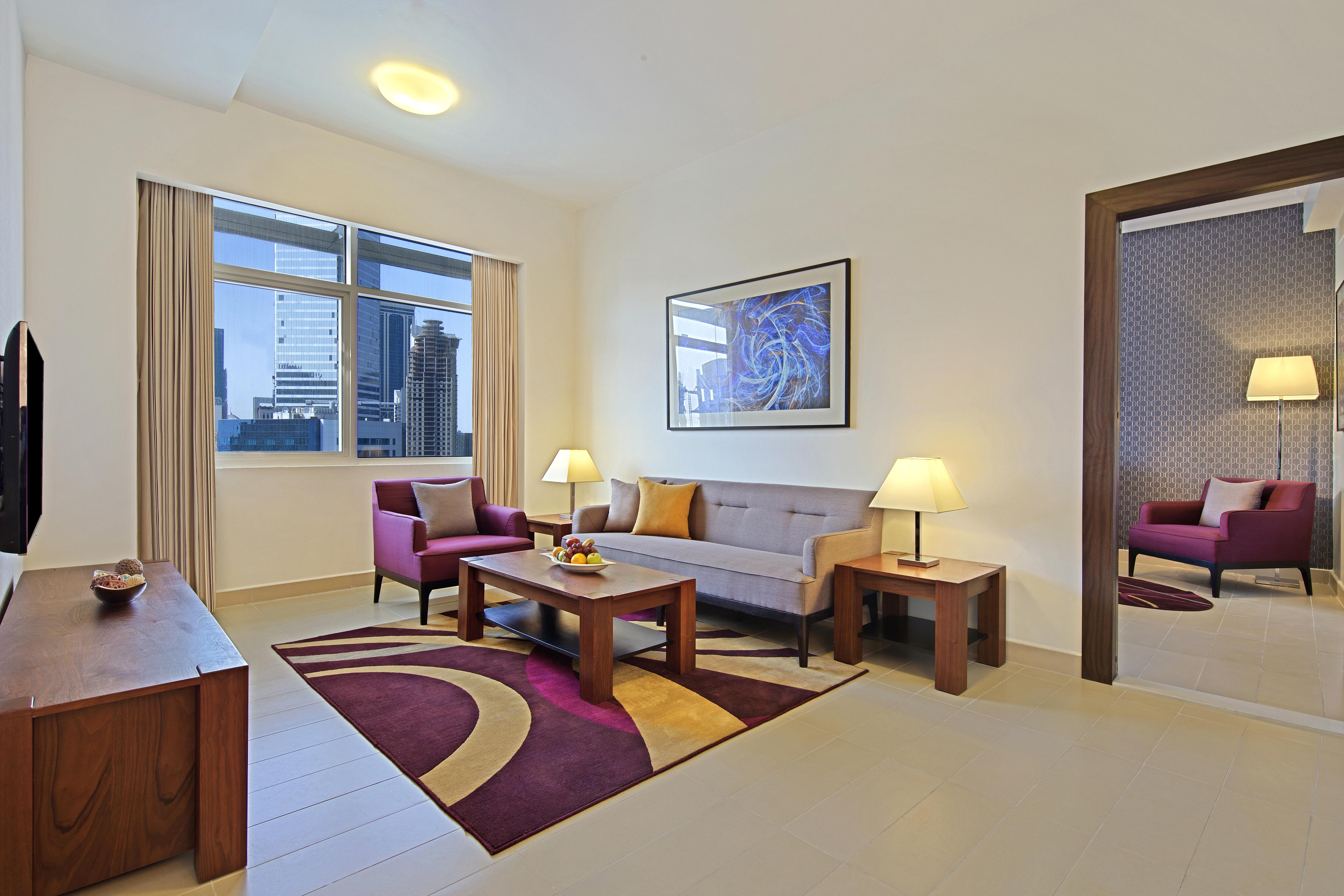The Curve Hotel Doha Kültér fotó