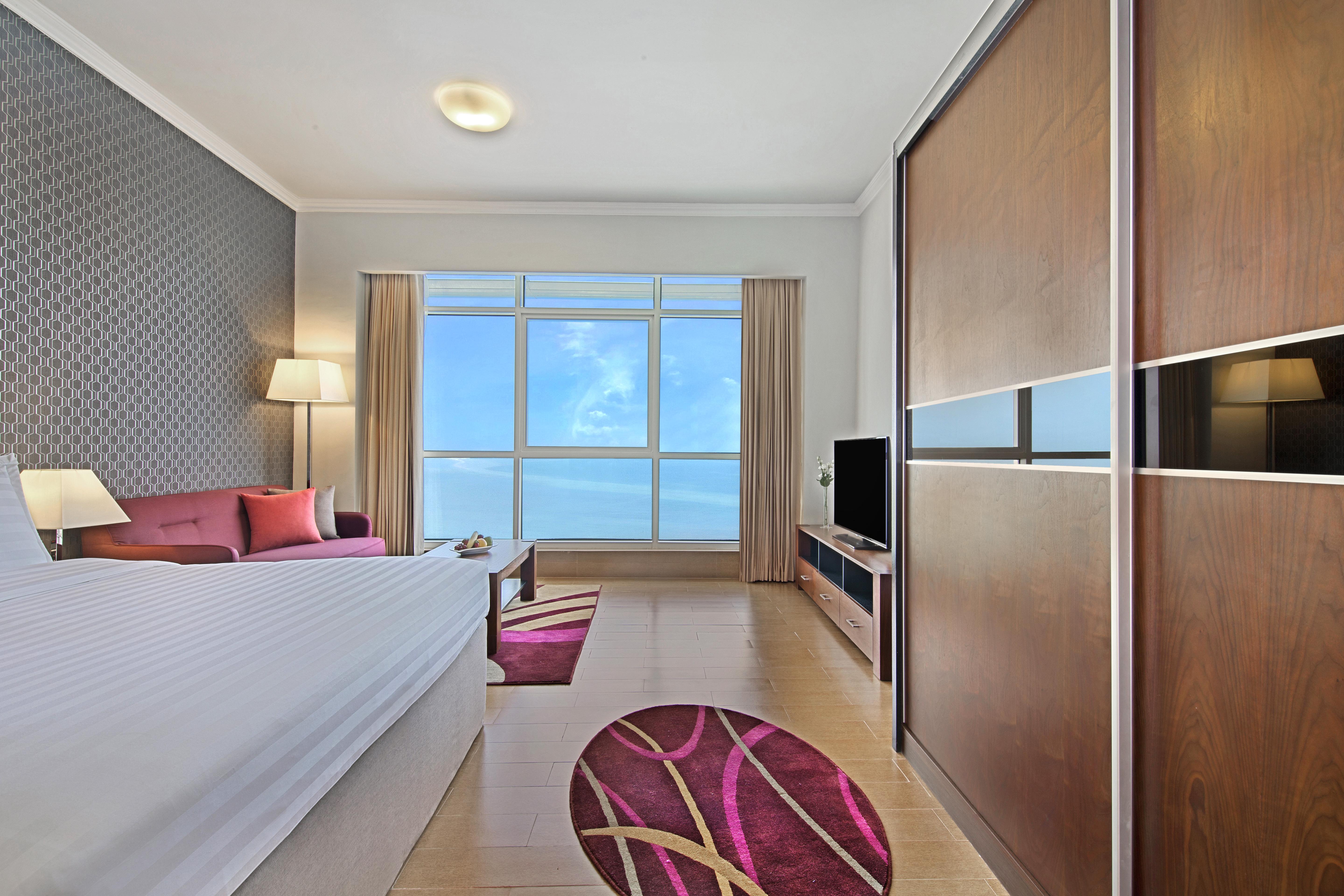 The Curve Hotel Doha Kültér fotó